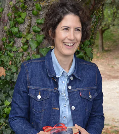 Chloé, notre jongleuse administrative et financière